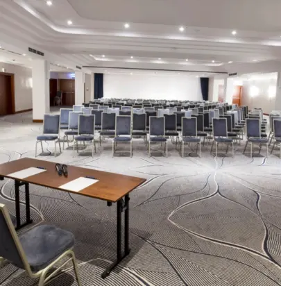 Sprawdź naszą wyszukiwarkę miejsc konferencyjnych