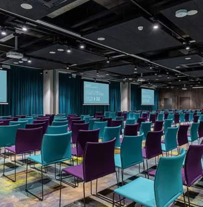 Organizacja konferencji we Władysławowie — dlaczego warto?