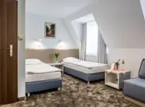 Dwójka (Twin) Family