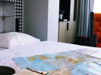 Twin or double z tarasem lub balkonem - z widokiem na morze