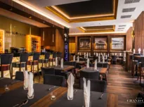 BISTRO GRAND Lounge Bar & Restaurant & Cafe