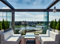 Rooftop terrace & Lounge Bar