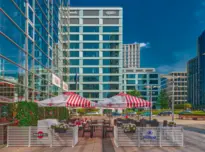 Piazza Lounge & Grill